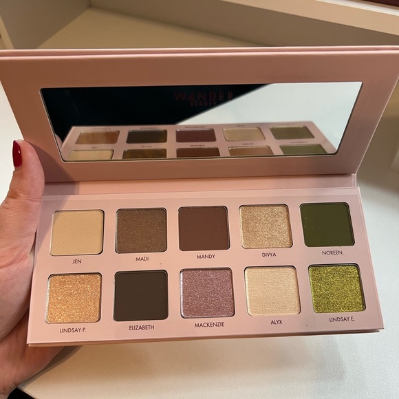 Wander Beauty Trailblazer Eyeshadow Palette - Picture 4 of 6